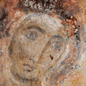 Permohonan Langka Abad Ke-7 Di Naxos - Monumen Unik Anti-Ikon