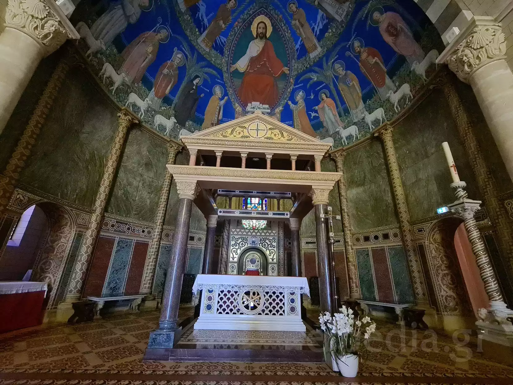 The Mosaic Of Nice In The Panagia Of The Harbours 8 Broad View Of The Apse With The Mosaic Of Nice And The Neo-Byzantine Ciborium