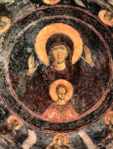 El Fresco De La Theotokos En Afendiko De Mistrá 6 Fresco Bizantino De La Theotokos Con Cristo Y Profetas En La Cúpula De Mistrá