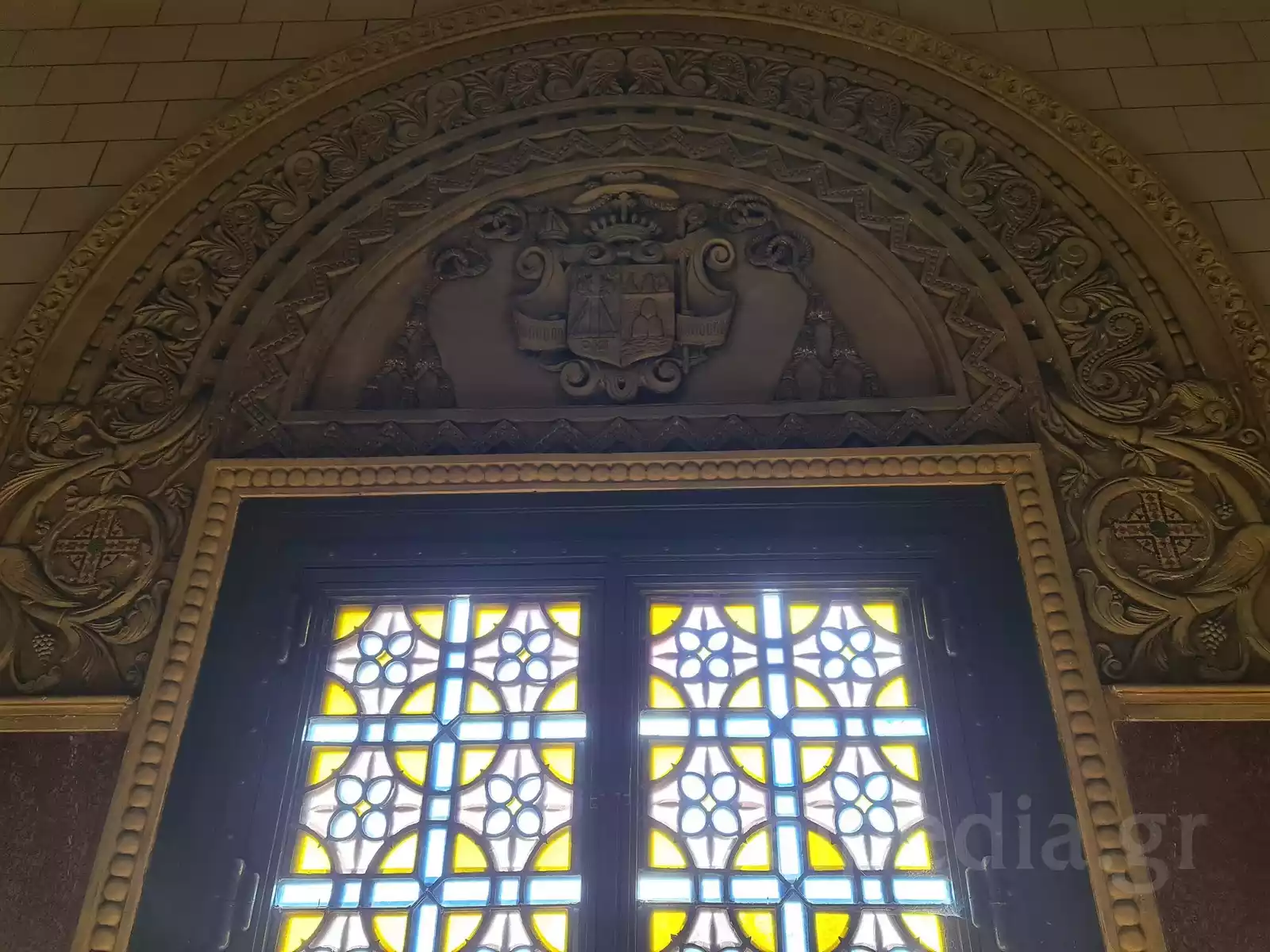 Το Ψηφιδωτό Της Νίκαιας Στην Παναγία Λιμένων 11 Οικόσημο Σε Τύμπανο Πάνω Από Θύρα, Κοντά Στο Ψηφιδωτό Της Νίκαιας