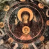 Βυζαντινή Τοιχογραφία Θεοτόκου Με Τον Χριστό Και Προφήτες Στον Τρούλο Του Μυστρά