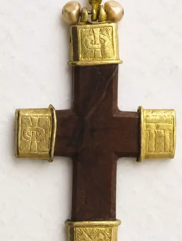 Byzantine Enkolpion Cross Of Stone With Engraved Gold Fittings And Pearls