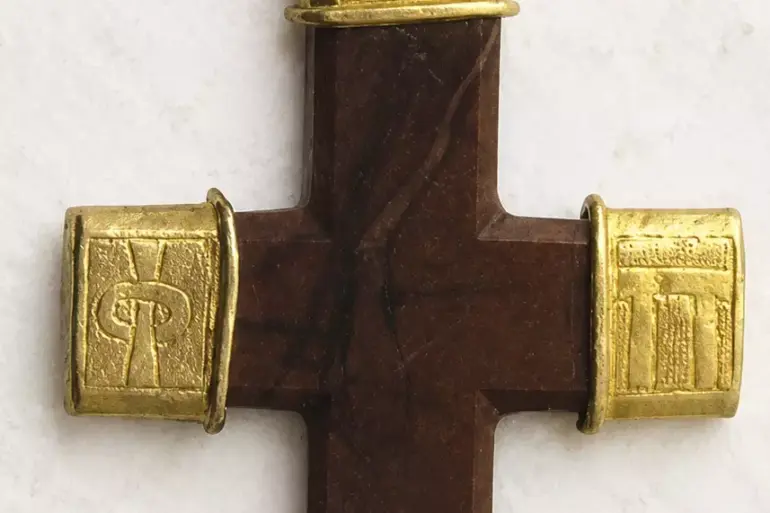 Byzantine Enkolpion Cross Of Stone With Engraved Gold Fittings And Pearls