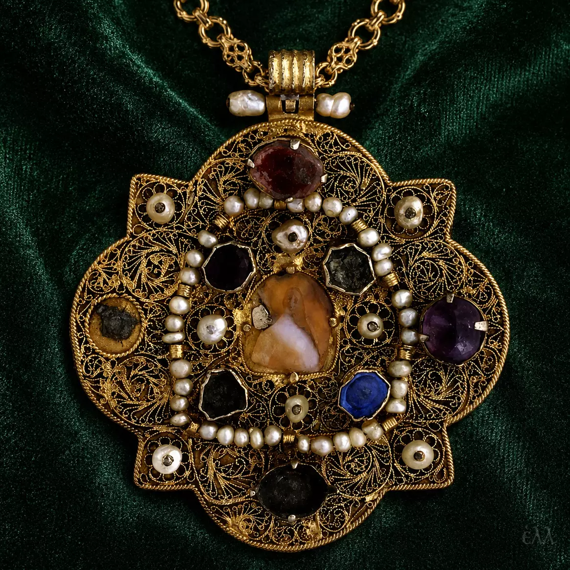 Vatopedi Christ Enkolpion With Agate Cameo, Gold Filigree, Pearls And Gemstones